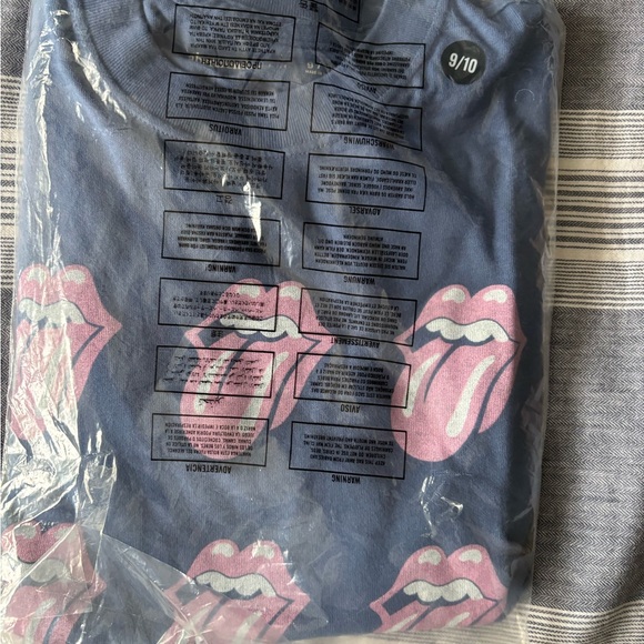 Abercrombie Kids Blue Long Sleeve Rolling Stones Tee - Picture 3 of 3
